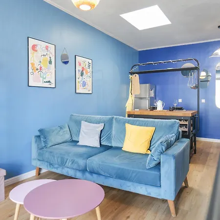 Cosy En Souplex Quartier Saint Michel - 2 Personnes لي سابلِ دولونْ