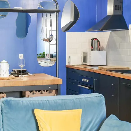 Cosy En Souplex Quartier Saint Michel - 2 Personnes لي سابلِ دولونْ